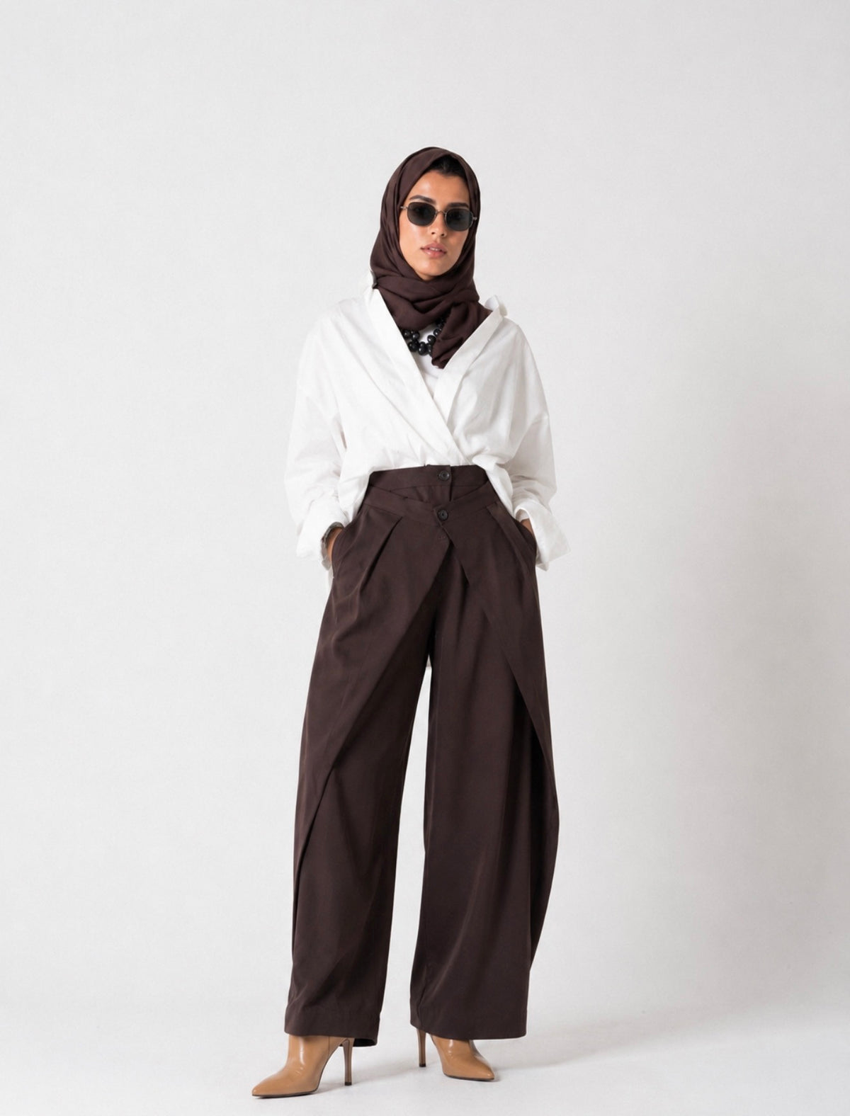 Cross-Waist Wide